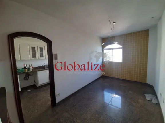 Imagem Cobertura Duplex à Venda com 5 dormitórios e 1 vaga de garagem por R$ 1.070.000,00
