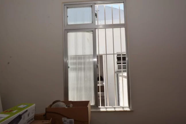 Imagem Casa para Venda em Rio de Janeiro, Marechal Hermes, 2 dormitórios, 1 banheiro, 3 vagas