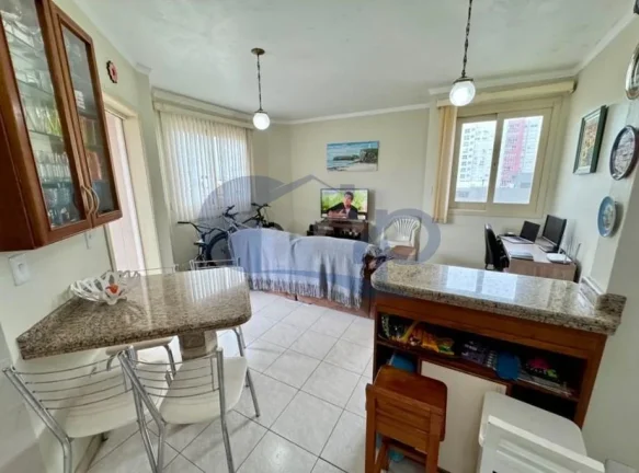 Imagem Apartamento á venda com 2 dormitórios no centro de Torres/RS