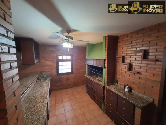 Imagem Casa Alto Padrão para Venda em Areal Pelotas-RS