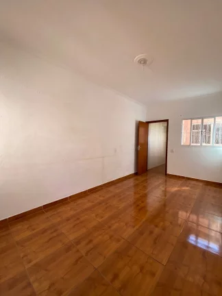 Imagem Sobrado Multifuncional no Coração do Jardim Ternura – Perfeito para Moradia e Negócios!