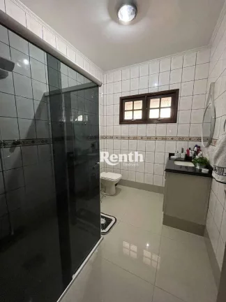 Imagem Casa com 3 dormitórios à venda, 600 m² por R$ 1.800.000,00 - Jardim América - Rio Claro/SP
