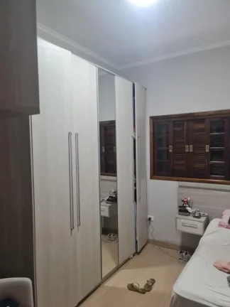 Imagem Casa com 5 dormitórios à venda, 287 m² por R$ 1.600.000,00 - Vila Acoreana - Poá/SP
