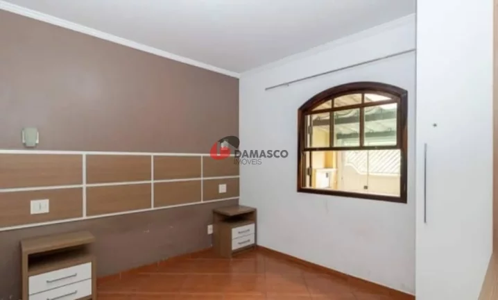 Imagem Casa à venda 2 Quartos, 2 Vagas, 100M², Jardim Las Vegas, Santo André - SP