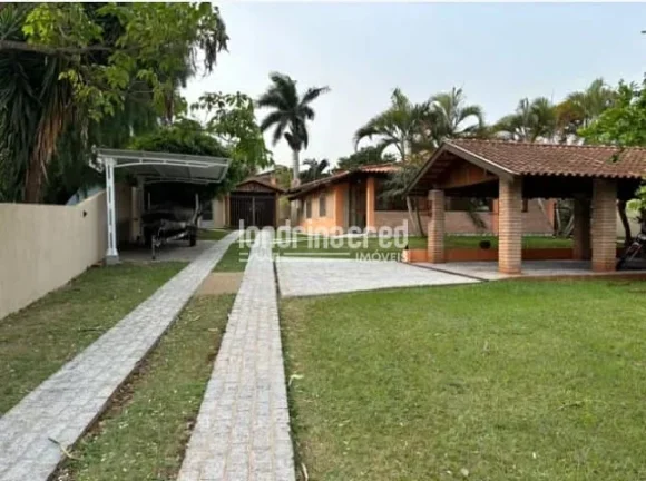 Chácara de Lazer no Condomínio Riviera do Poente – Alvorada do Sul (PR) com Piscina, Pomar, Segurança 24h e Infraestrutura Completa para Seu Bem-Estar!