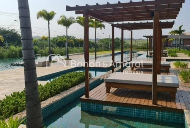 Imagem Excelente lote de esquina, à venda no Condomínio Arborais em Campinas com 498,35 m². 

O local of...