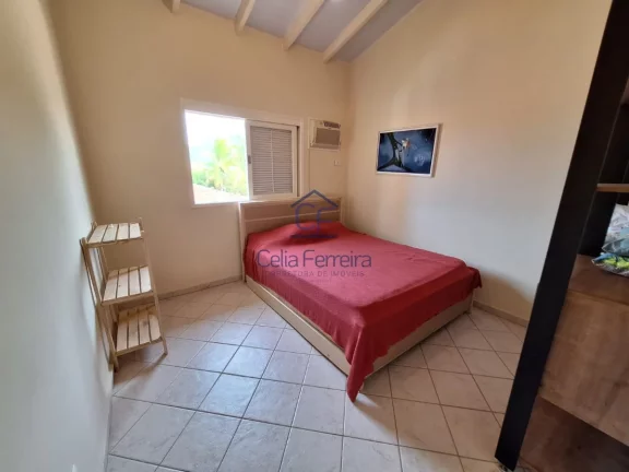 Imagem Excelente sobrado em condomínio fechado, pé na areia - Caraguatatuba/SP