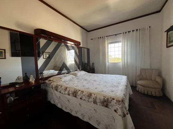 Imagem Sobrado para venda em Residencial Baldassari com 5 quartos, sendo 1 suíte, 368m2