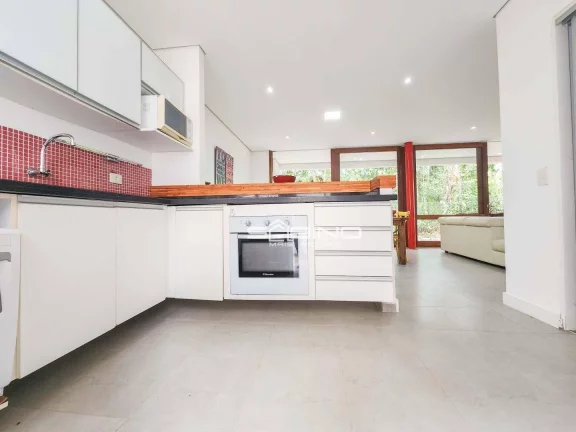 Imagem Belíssima casa de Villagio à venda com 4 Dormitórios sendo 2 suítes 223m² na Riviera de São Lourenço - Bertioga SP