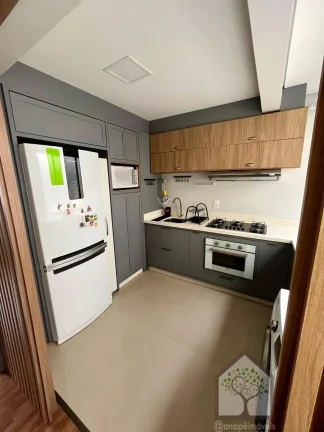 Imagem Excelente apartamento com reforma incrível e mobiliado na Trindade