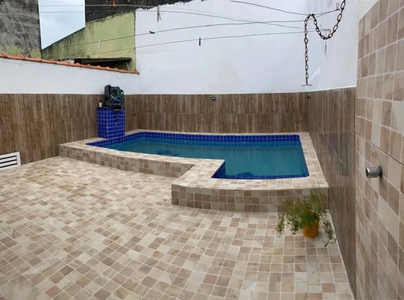 Imagem CASA COM 136 m² - MIRIM - PRAIA GRANDE SP