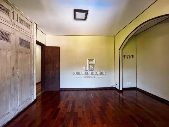 Imagem Casa à venda, 315 m² por R$ 1.180.000,00 - Carlos Guinle - Teresópolis/RJ