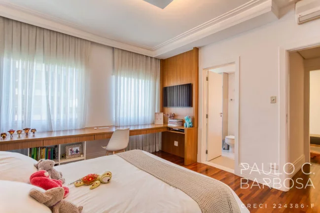 Imagem Jardim Paulista Venda - 3 Suítes- 2 Vagas - 335m²