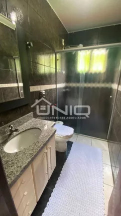 Imagem Sobrado Suíte + 02 Quartos Santa Terezinha