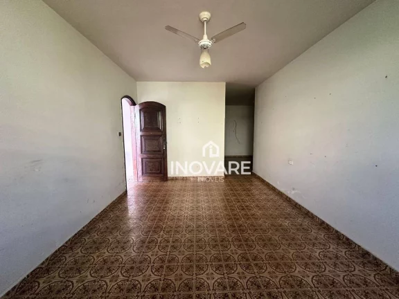 Imagem Casa com 4 dormitórios à venda, 273 m² por R$ 740.000,00 - Alto da Boa Vista - Itumbiara/GO