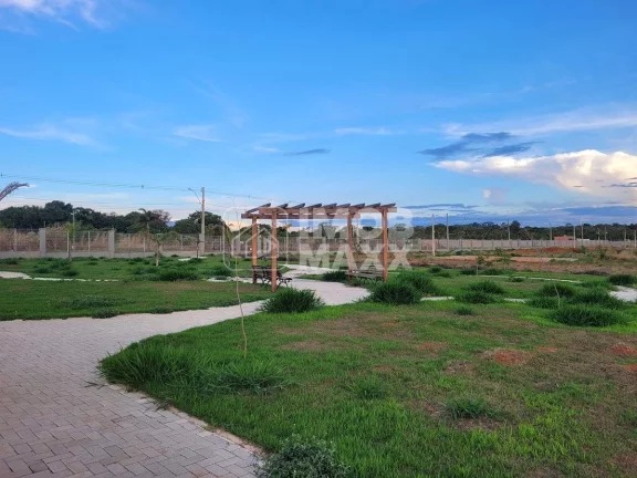 Imagem Terreno à Venda em Jardim Botânico - 382,62m² por R$239.999