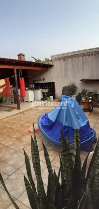 Imagem Casa no Jardim Morumbi, 3 quartos (1 suíte), 155m² de construção, 260m² de terreno, quintal amplo com churrasqueira, a 5 min do centro e perto do shopping!