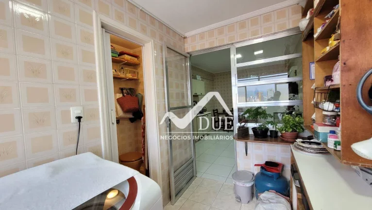 Imagem Apartamento com 2 dormitórios à venda, 90 m² por R$ 617.000 - Boqueirão - Santos/SP