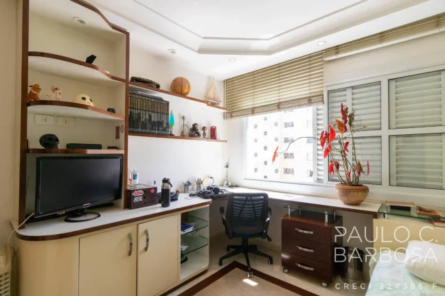 Imagem Jardim Paulista - 3 Dormitórios (1 Suíte) - 1 Vaga - 167m²