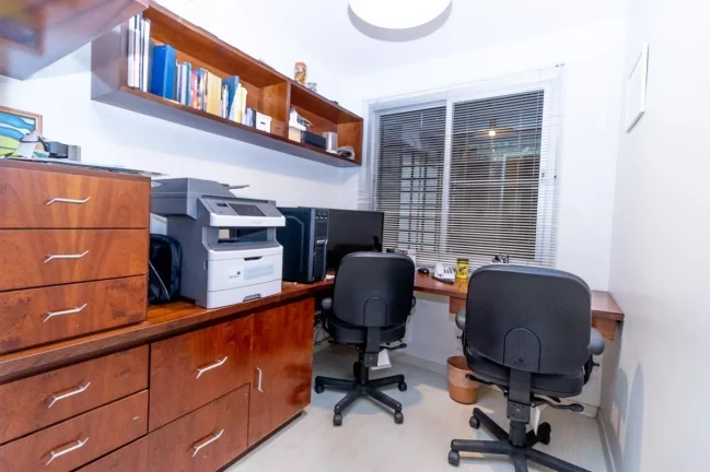 Imagem Casa com 5 Quartos à Venda, 632 m² em Jardim Prudência - São Paulo