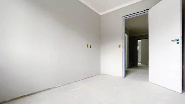 Imagem Sobrado com Suíte, Piscina e Área de Festas no bairro Velha