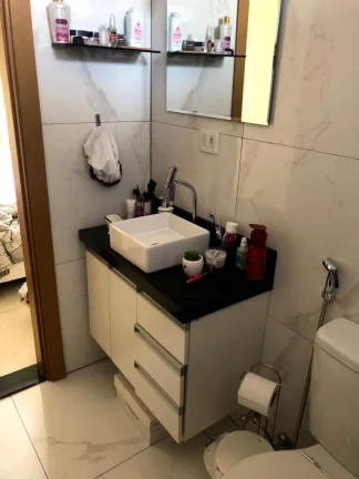 Imagem Sobrado maravilhoso com 200 m² 3 Dormitórios Sendo 1 Suíte 5 Vagas