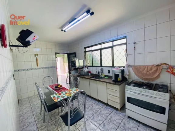 Imagem Casa à venda em Ribeirão Preto-SP, Vila Virgínia: 3 quartos, 1 sala, 2 banheiros, 3 vagas de garagem, 135 m². Conheça com a Quer Imóvel!