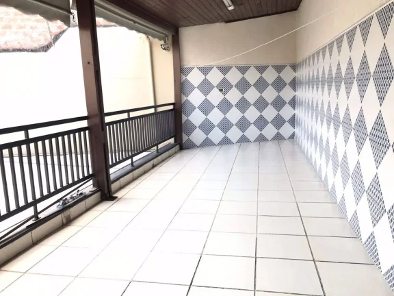 Imagem Alto Padrao 260 m² 3 DoSobrado rmitorios e 3 Vagas de Garagens