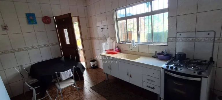 Imagem São 2 Casas 157m², 4 e 3 Cômodos Grandes, Sendo 1 Suíte, Água e Luz separadas, no Jardim Zaíra 6, Mauá-SP