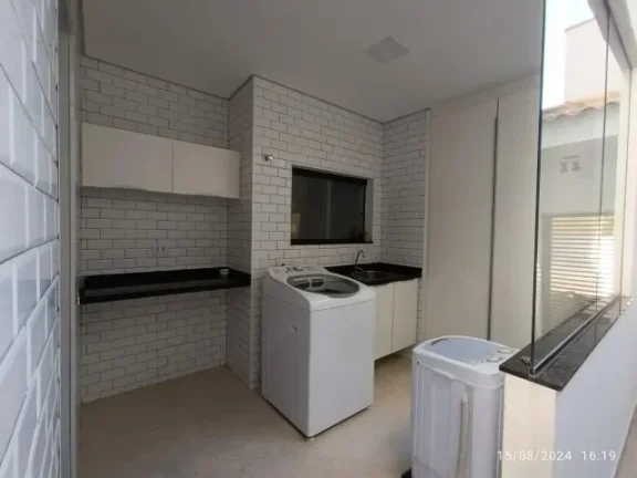 Imagem Lindo Sobrado em Condomínio Fechado no Residencial Granja Deolinda em Sorocaba