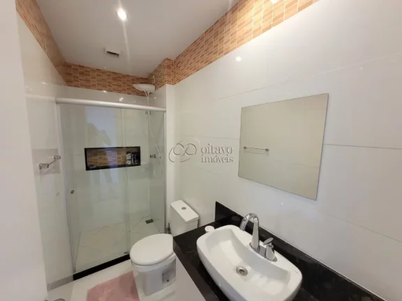 Imagem Linda casa triplex a venda no São Marcos com 3 quartos, suíte e quintal!