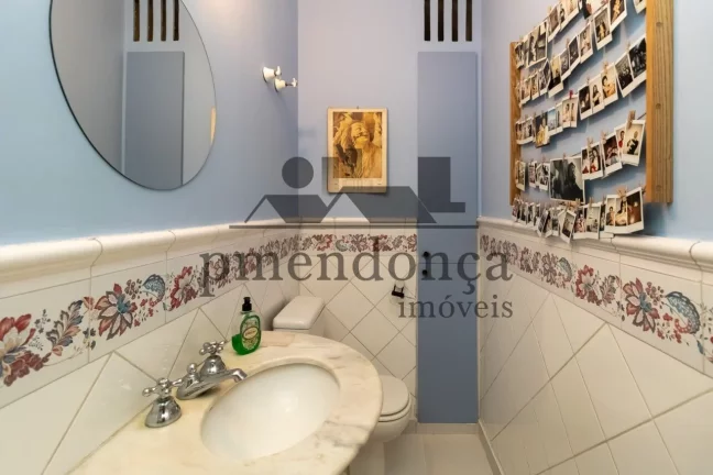 Imagem Apartamento venda Avenida Higienopolis com 3 quartos ( 1 sui­te ) e 1 vaga, 186 m2