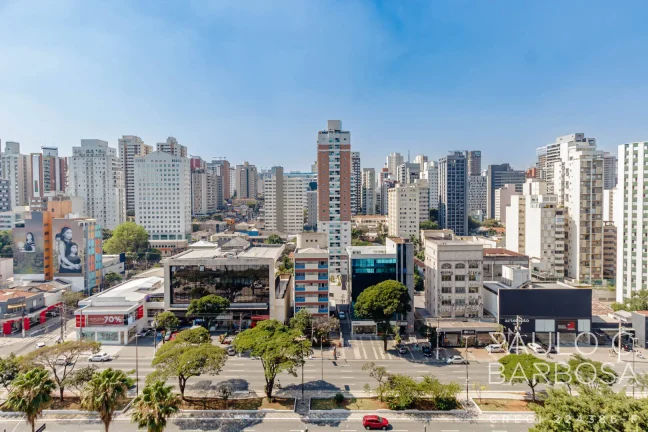 Imagem Pinheiros Cobertura com 3 dormitórios ( 2 Suítes) - 3 Vagas - 240m²