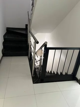 Imagem Linda Casa em Vargem Pequena — Venda e Locação disponíveis!