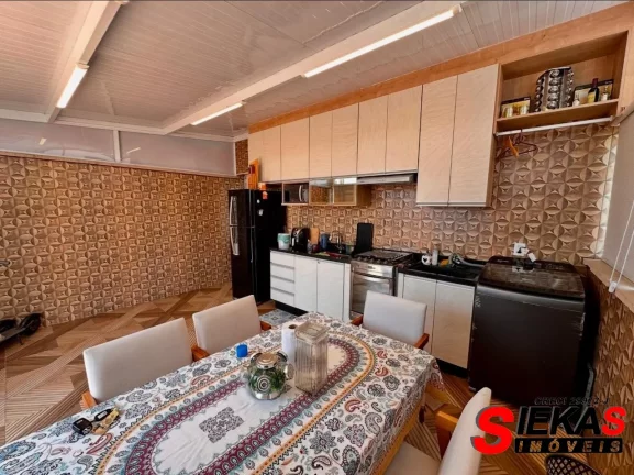 Imagem Cobertura à venda em Vila Lourdes, São Paulo-SP: 2 quartos, 1 banheiro, 1 vaga, 110m² de área. Venha conferir!