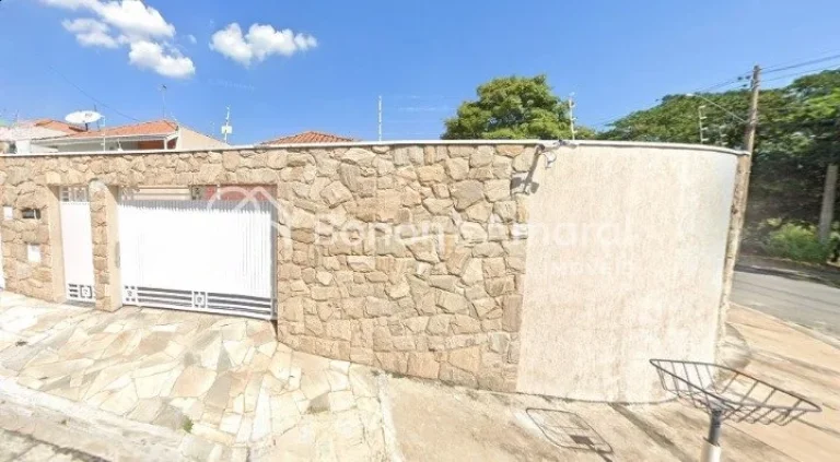 Imagem Casa com 3 Quartos e 3 banheiros , área gourmet e piscina à Venda, 120 m² por R$ 615.000