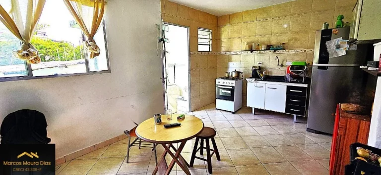 Imagem Casa Sobrado com 5 quartos ( dormitórios) 3 Banheiros e 2 Vagas no Jardim D Abril