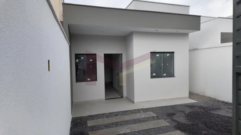 Imagem Casa 2/4 no Campo Limpo