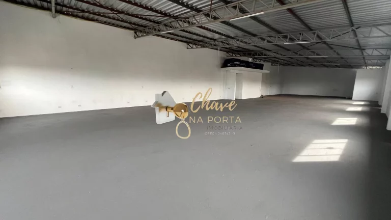 Imagem Salão comercial amplo para locação em Guarulhos