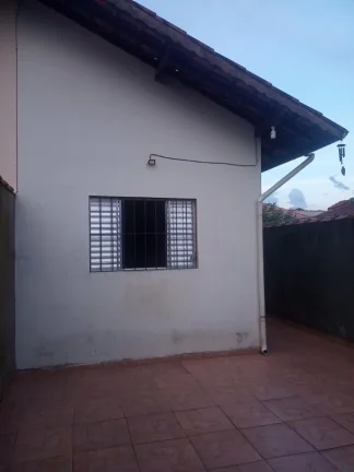 Imagem Casa para Venda em Itanhaém, Jardim Magalhaes, 2 dormitórios, 1 banheiro, 2 vagas