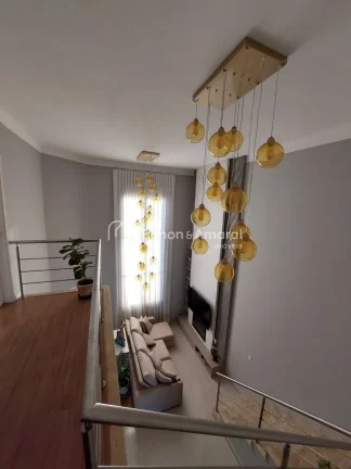 Imagem Encante-se com este belo sobrado de 220 mtrs, construído sobre um terreno plano de 300 mtrs, em um ...