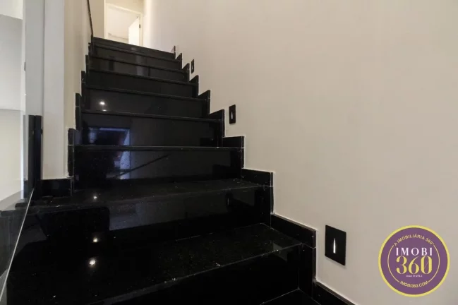 Imagem Sobrado de alto padrão na Vila Santa Isabel, com acabamento de primeira linha.*
