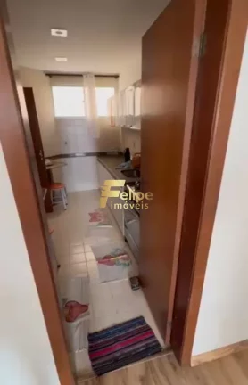 Imagem AMPLO APARTAMENTO DE 4 QUARTOS NA PRAIA DO MORRO!
