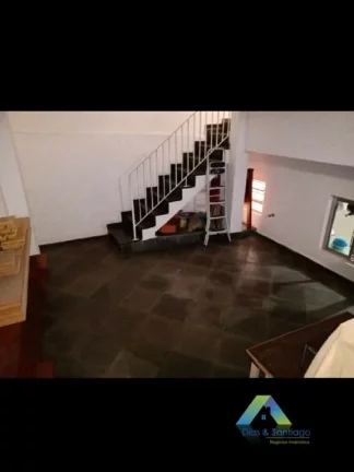 Imagem JARDIM JABAQUARA, Excelente sobrado, 252 metros, 5 dormitórios, sendo 1 suíte, 3 vagas com excelente localização e valor !!!