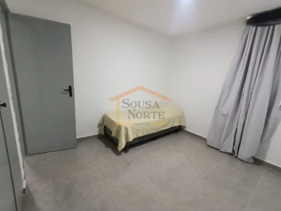 Imagem Apartamento recém-reformado com 82m², distribuído em sala ampla para 2 ambientes, 3 dormitórios,...
