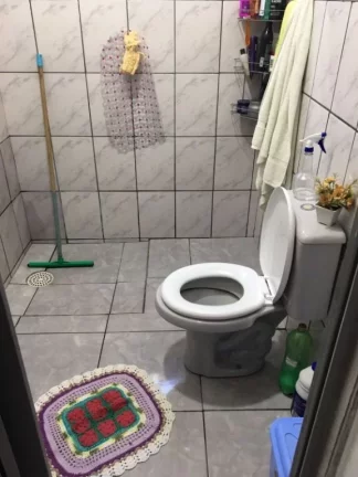Imagem Sobrado com 6 dormitórios à venda, 243 m² por R$ 380.000,00 - Vila Colorado - Suzano/SP