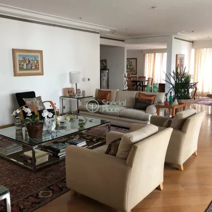 Imagem Excelente apartamento com 540m² no Jardim Paulista Amplo living com mezanino, lareira, home theater...