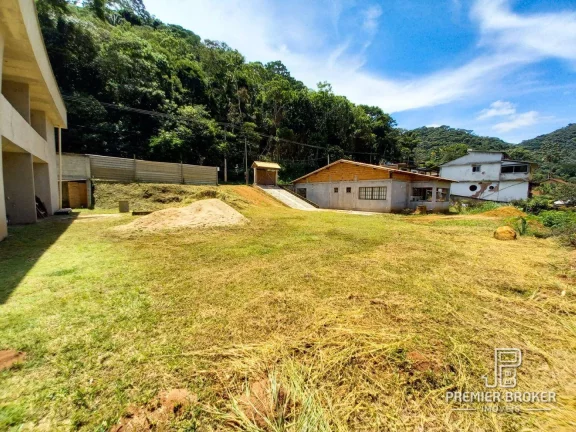 Imagem Terreno à venda, 689 m² por R$ 155.000,00 - Albuquerque - Teresópolis/RJ
