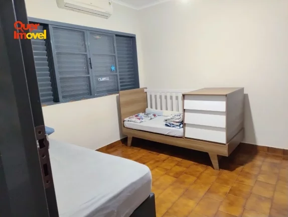 Imagem Casa à venda em Ribeirão Preto-SP, Vila Mariana: 3 quartos, 1 suíte, 2 salas, 4 banheiros, 2 vagas de garagem, 225 m².