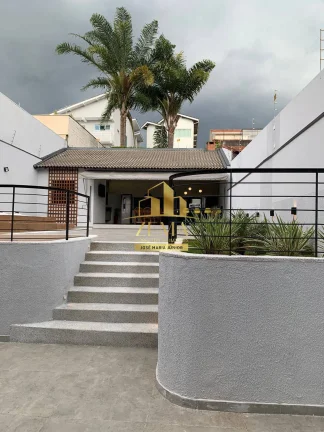 Imagem Sobrado atualizado, 290m2, 500m2 de area, 03 suites, Amplo gourmet, Jacuzzi
